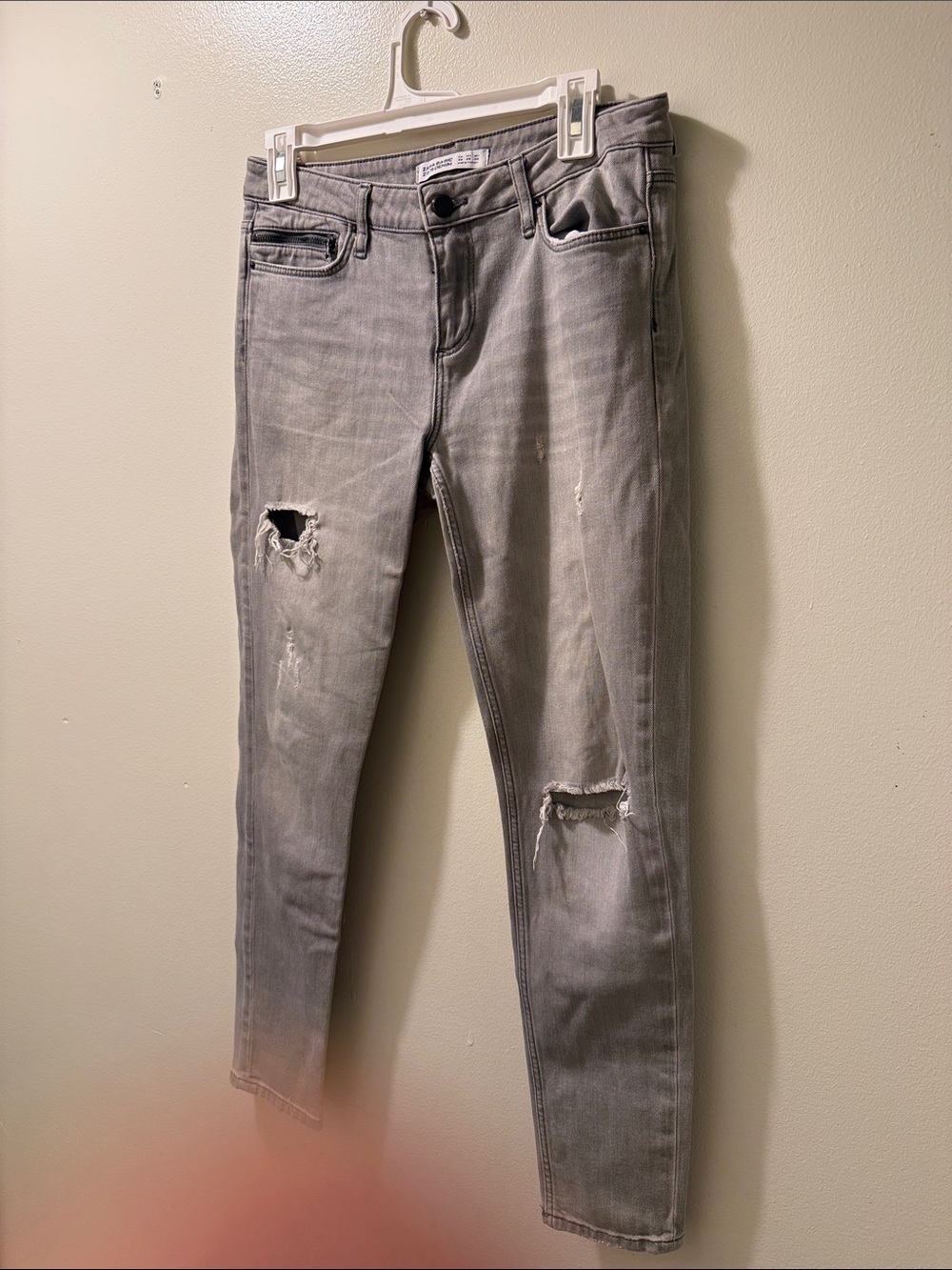 Zara Gray Ripped Skinny Jeans